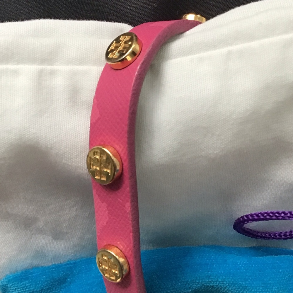 Tory Burch Pink and Gold Bracelet Set - Picture 4 of 5